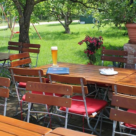 Gnadental-Stuberl Hotell Grossaitingen Exteriör bild