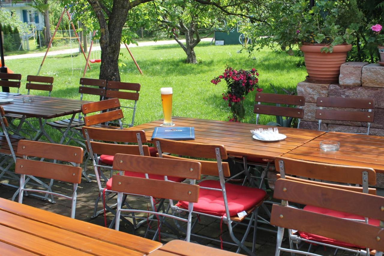 Gnadental-Stuberl Hotell Grossaitingen Exteriör bild